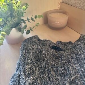 Tommy Hilfiger Gray Crew Neck Sweater with Textured Knit